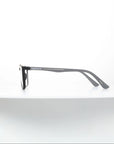 Seitliche Ansicht der NightHaven Blaulichtfilterbrille – schlankes Brillengestell mit dezentem Blaulichtschutz-Design für besseren Schlaf