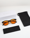NightHaven VESPER™ Amber Lense Blaulichtfilterbrille mit weisser Originalverpackung, schwarzem Stoffetui und Mikrofaser-Putztuch – vollständiges Set